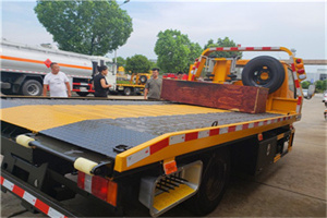 元坝区附近拖车电话号码服务