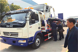 元坝区汽车道路救援拖车价格